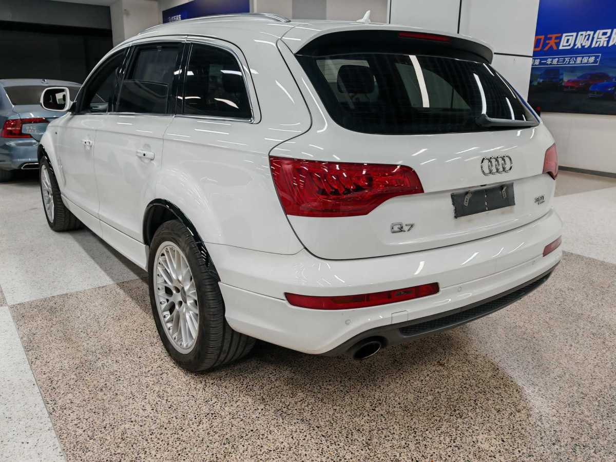 奧迪 奧迪Q7  2011款 3.0 TFSI 專享型(200kW)圖片