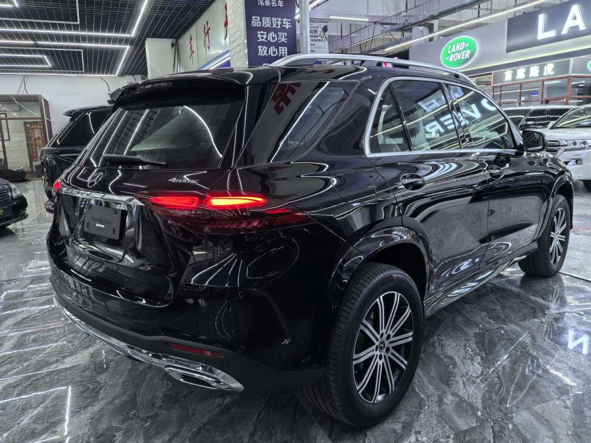 奔馳 奔馳GLE  2020款 改款 GLE 350 4MATIC 時(shí)尚型圖片