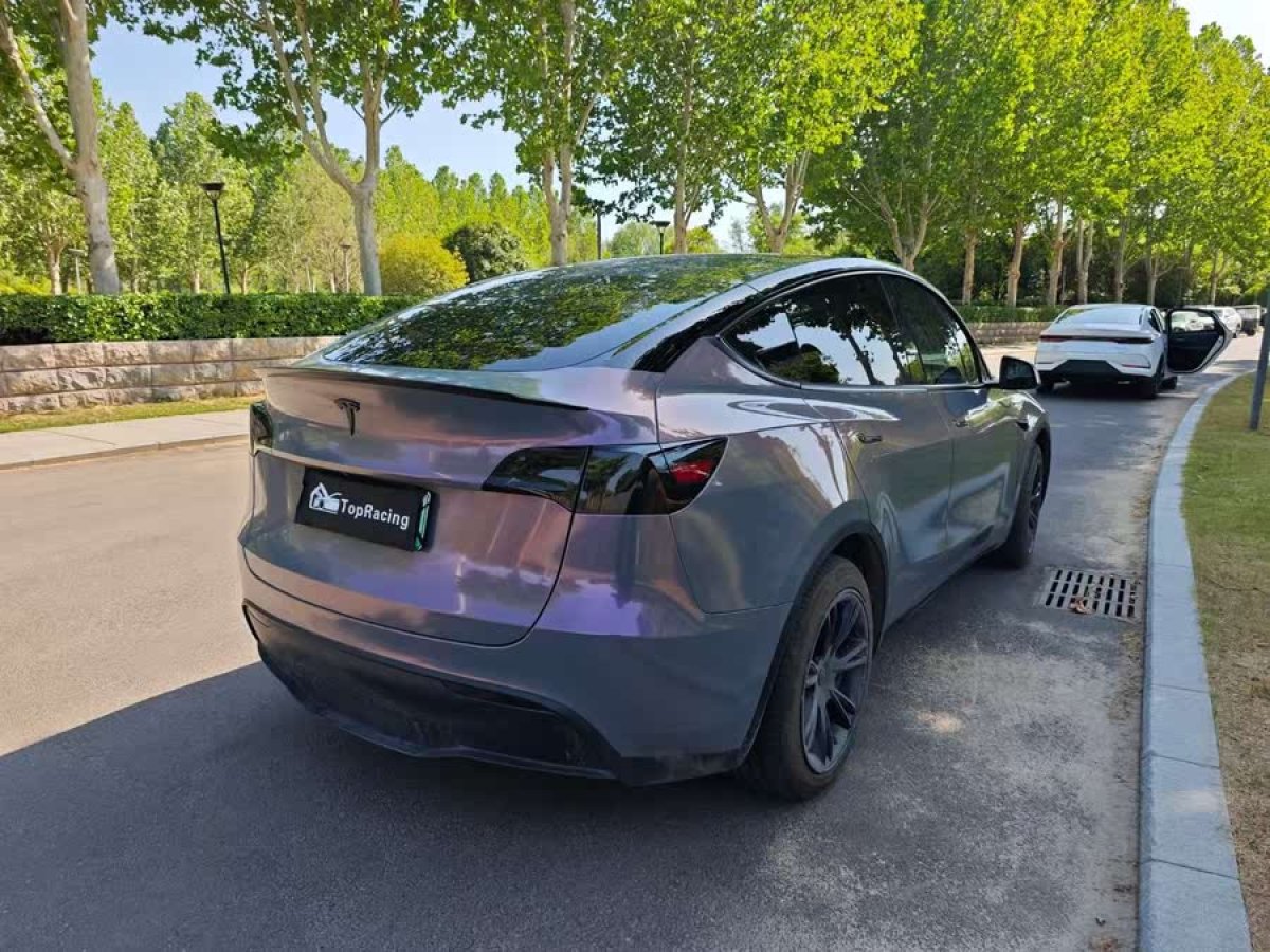 特斯拉 Model Y  2023款 后輪驅(qū)動(dòng)版圖片