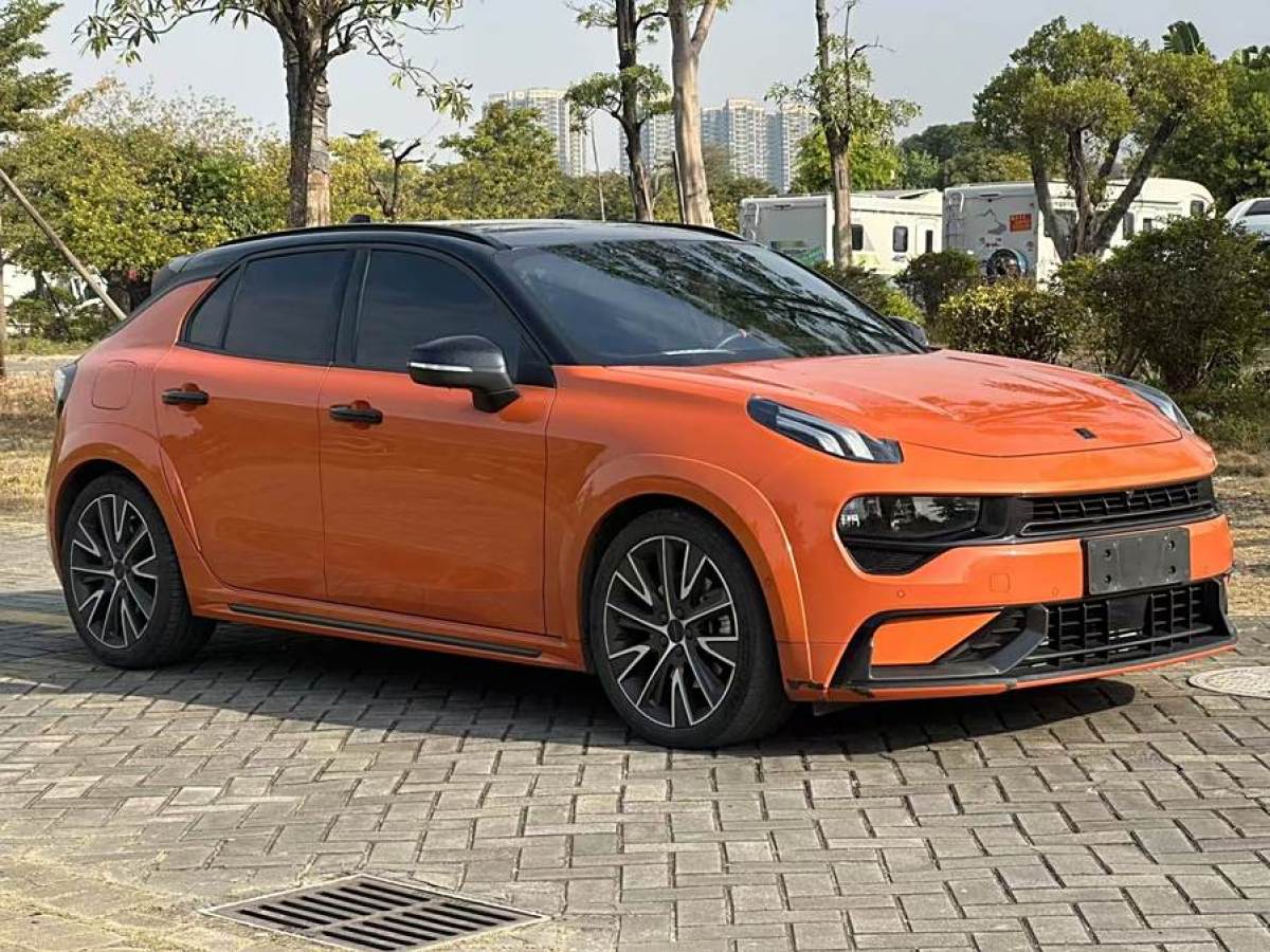 領(lǐng)克 領(lǐng)克02 Hatchback  2021款 2.0TD Halo 駕控套件版圖片