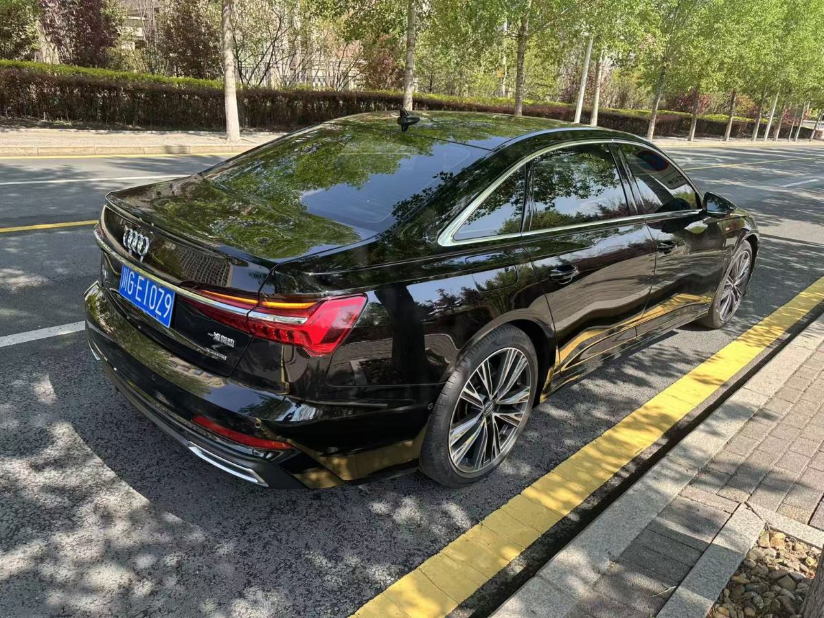 奧迪 奧迪A6L  2021款 45 TFSI quattro 臻選動(dòng)感型圖片
