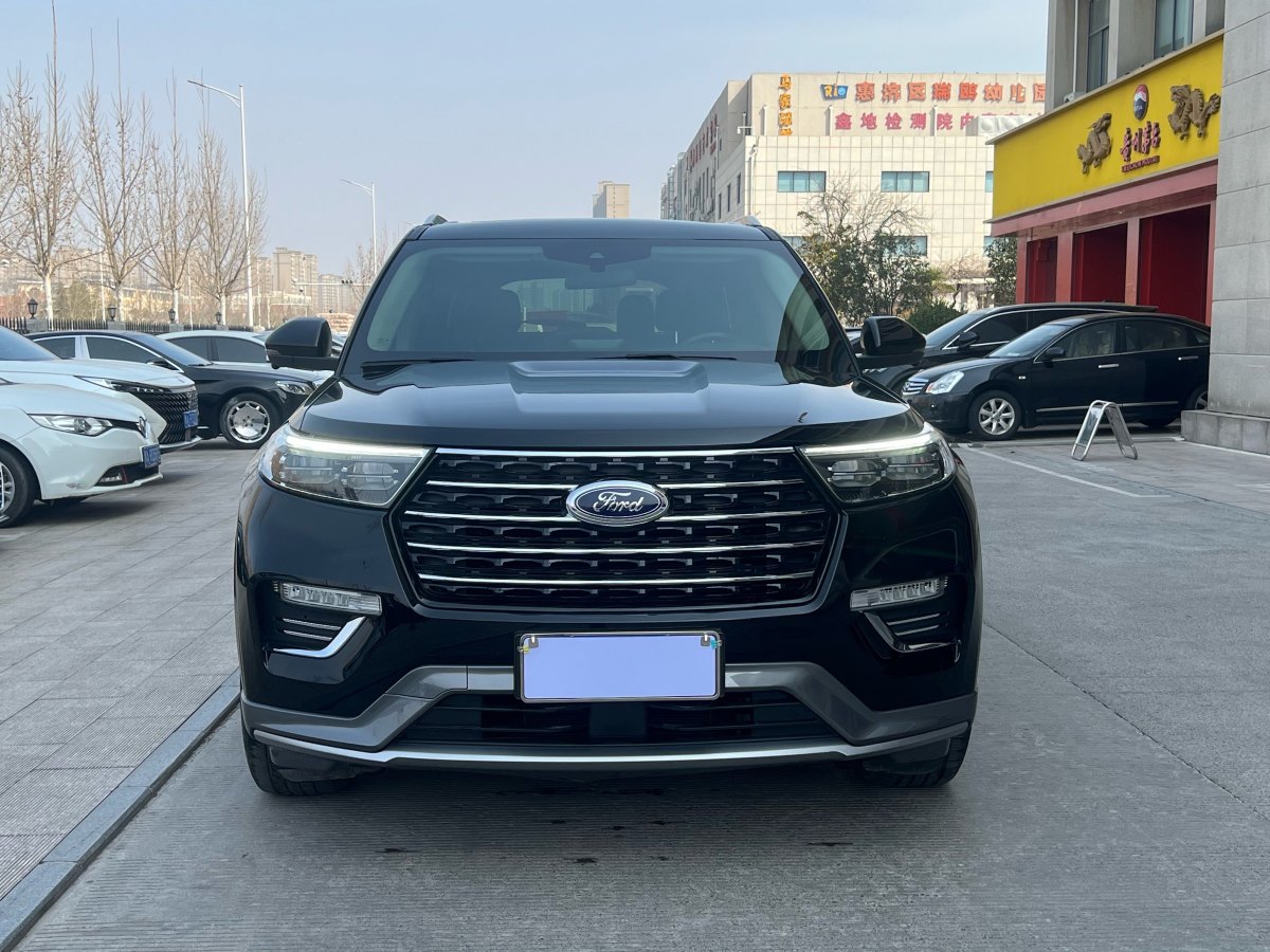 福特 探險(xiǎn)者  2020款 EcoBoost 285 四驅(qū)風(fēng)尚版 6座圖片