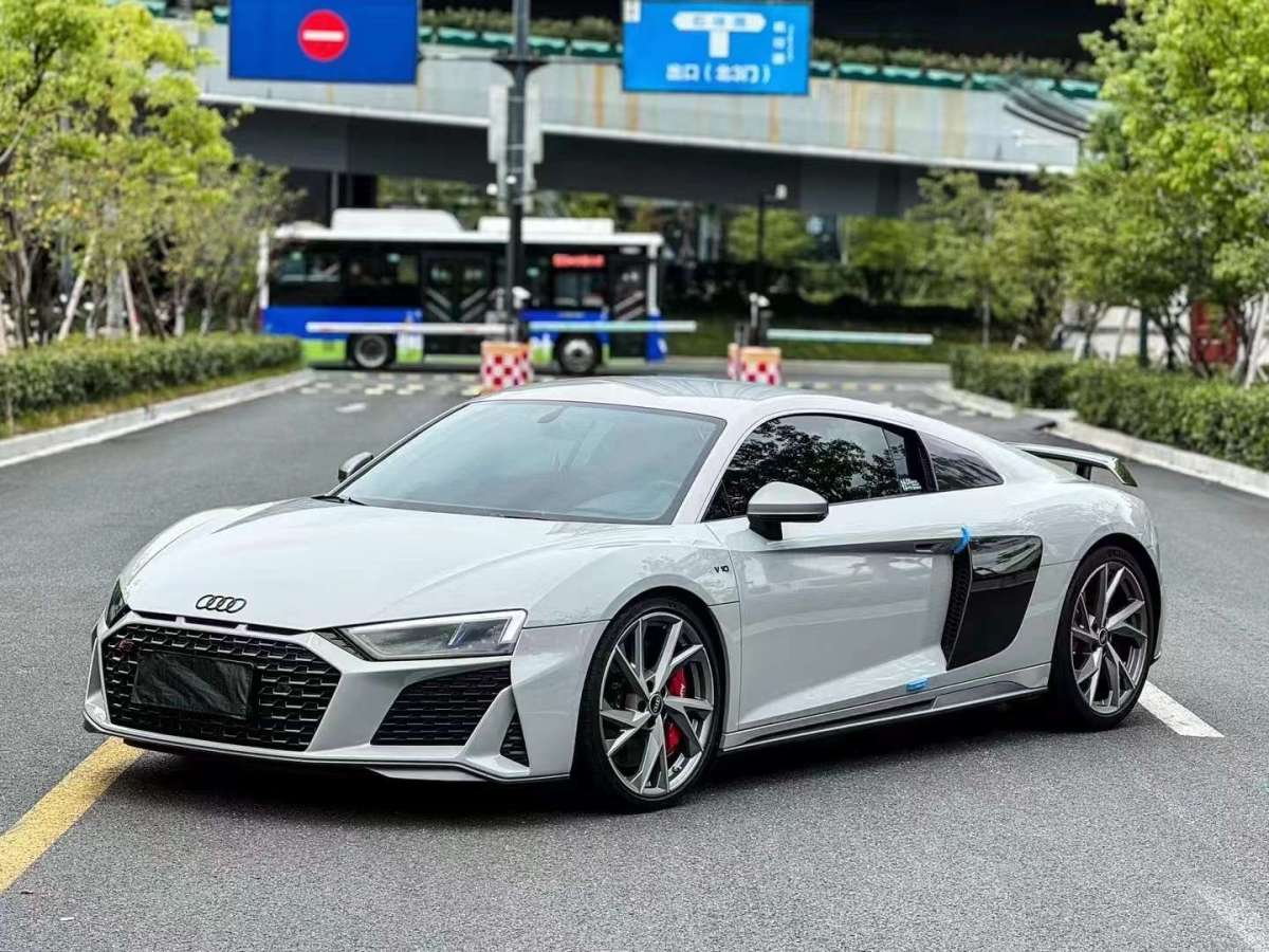 奥迪 奥迪R8  2021款 V10 Coupe performance 收藏家版图片