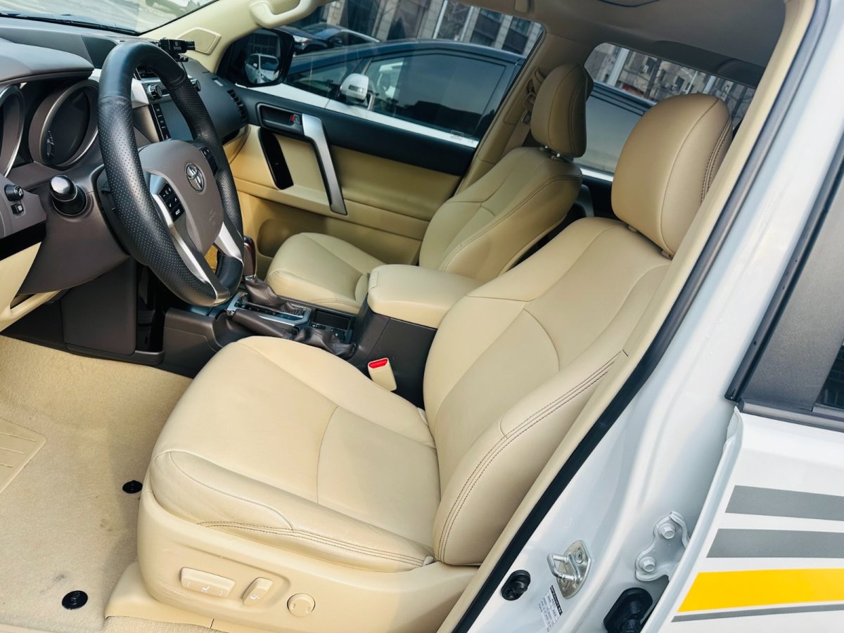 2015年6月丰田 普拉多  2014款 2.7L 自动标准版