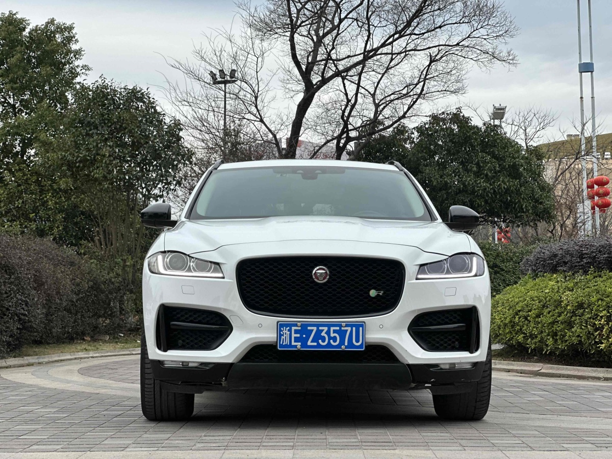 捷豹 F-PACE  2016款 3.0 SC 四驅(qū)R-Sport運動版圖片