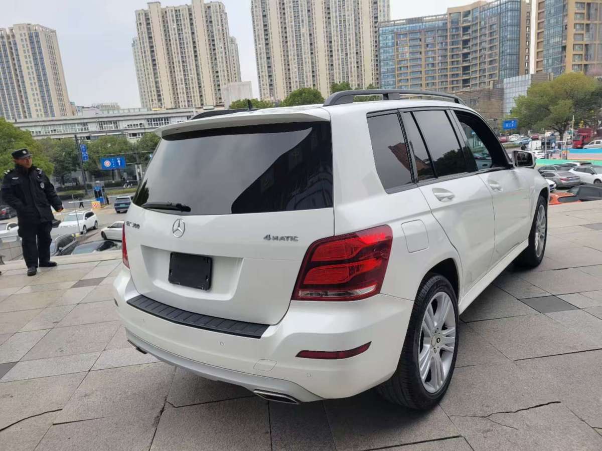 奔馳 奔馳GLK級  2013款 GLK 300 4MATIC 動感型圖片