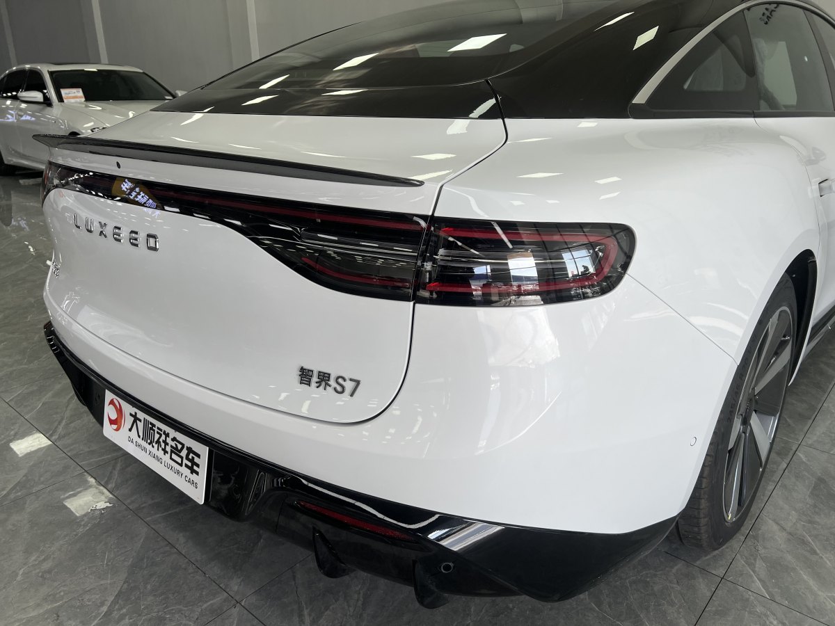 智界汽車 智界S7  2024款 Max RS 四驅(qū)性能版圖片