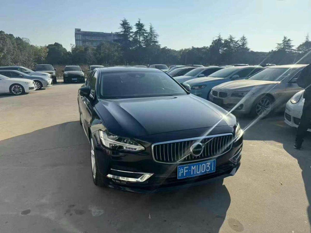 沃爾沃 S90  2019款 T4 智逸版圖片