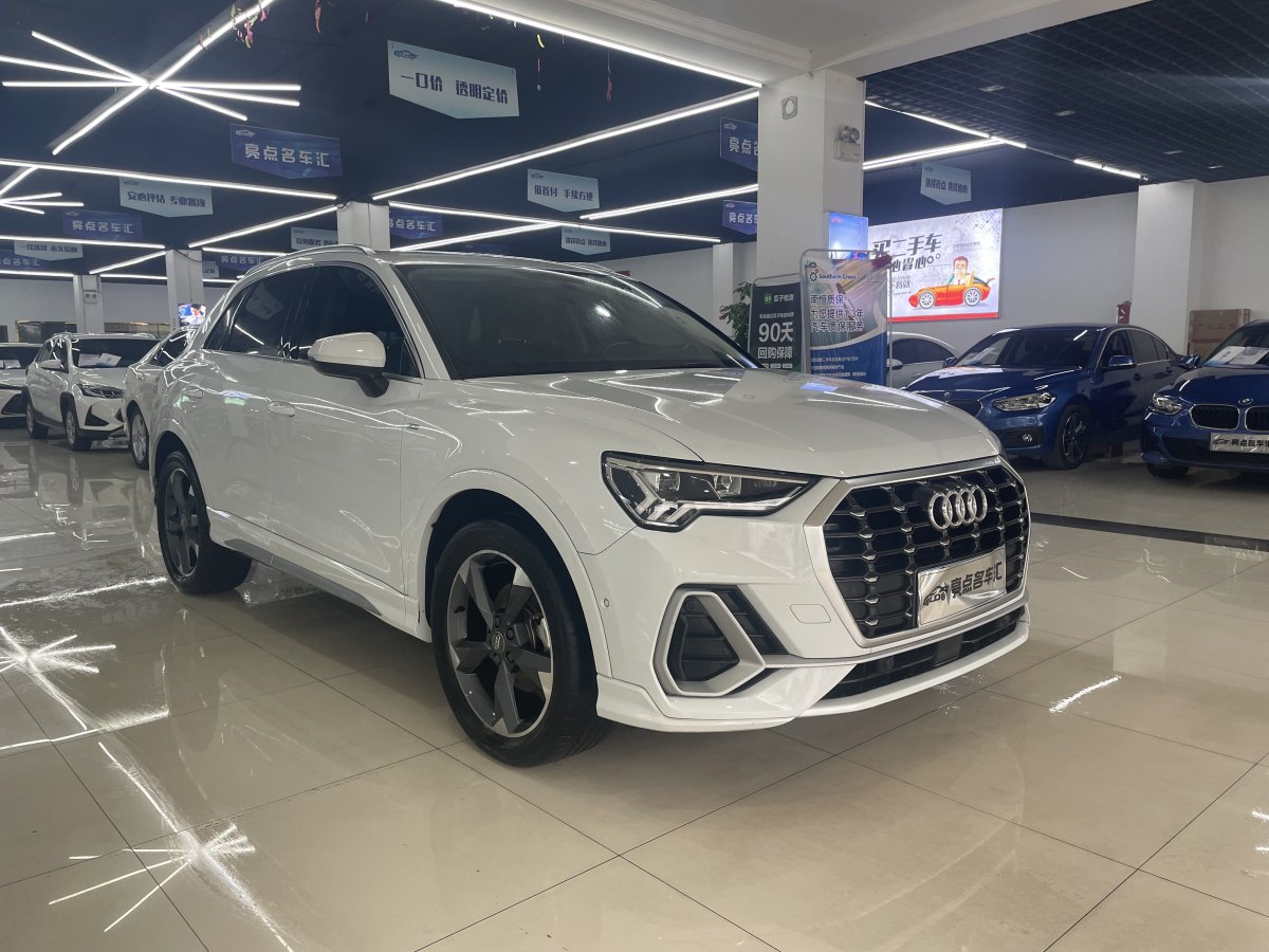 奧迪 奧迪Q3  2024款 35 TFSI 時(shí)尚動(dòng)感型圖片