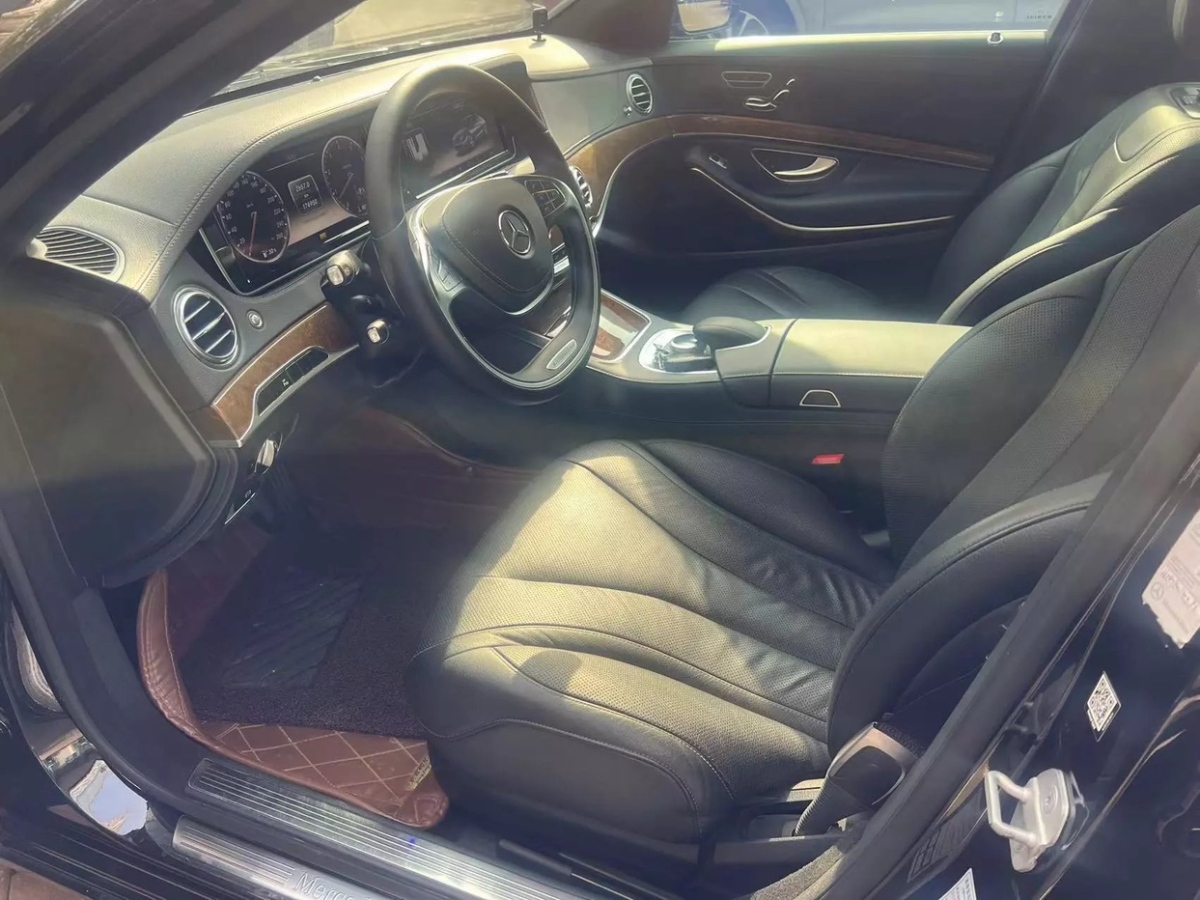 2014年09月奔驰 奔驰S级  2014款 S 400 L 尊贵型