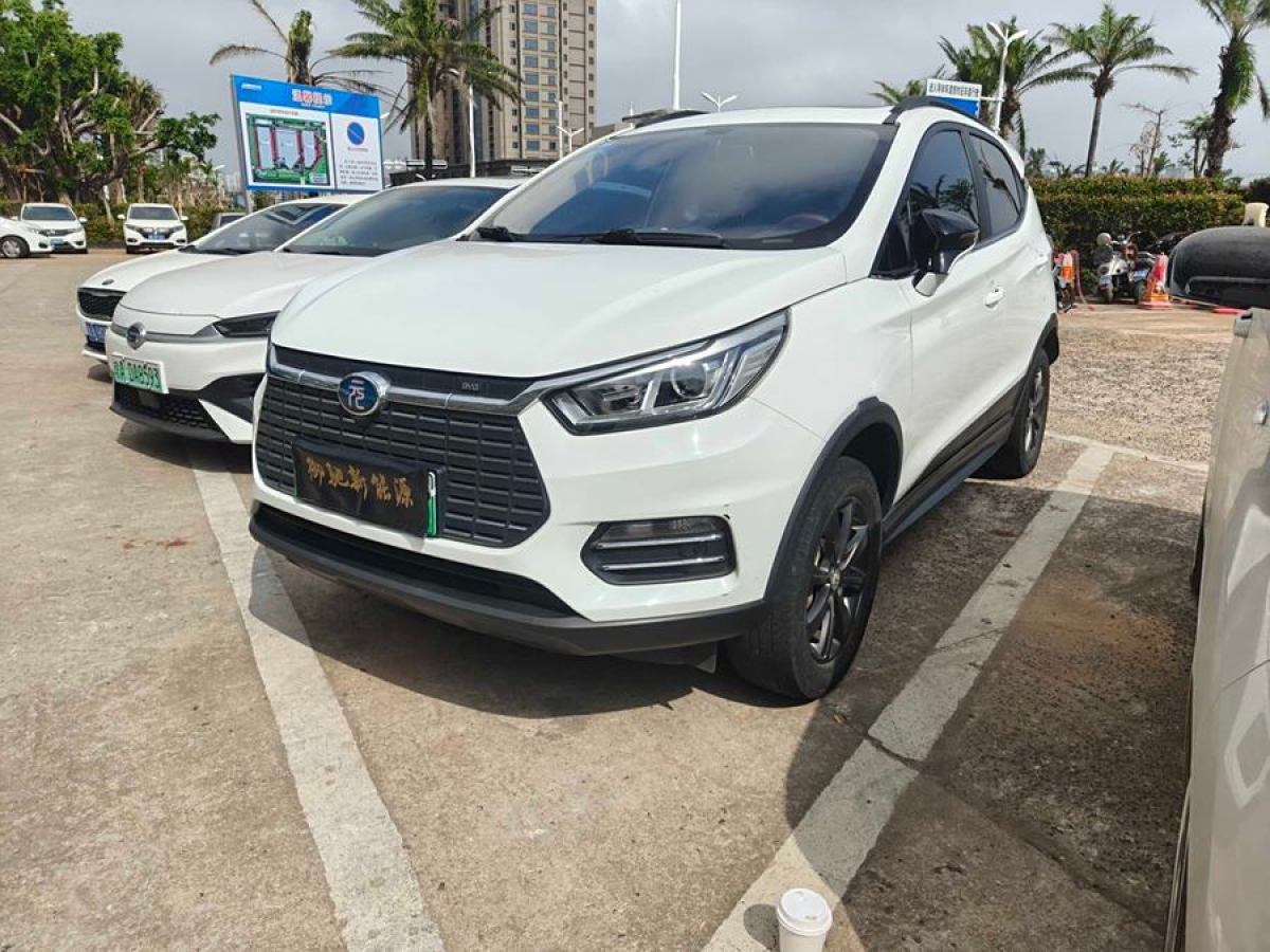 比亞迪 元新能源  2019款 EV360 智聯(lián)領(lǐng)享型圖片