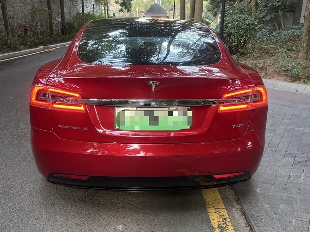 特斯拉 Model S  2017款 Model S 75D 標(biāo)準(zhǔn)續(xù)航版圖片