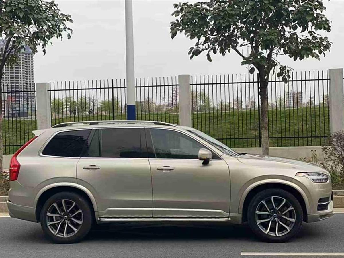 沃爾沃 XC90  2015款 T6 智尊版 7座圖片