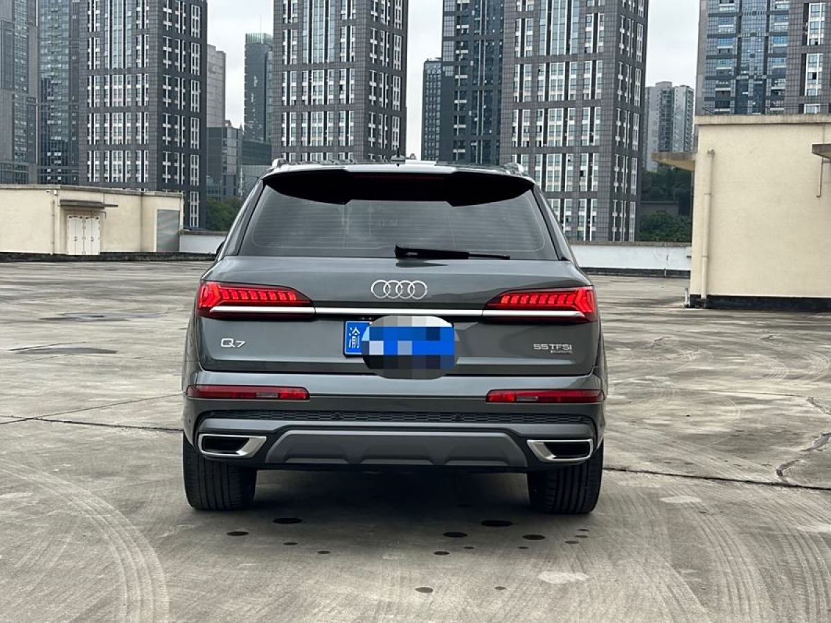 奧迪 奧迪Q7  2024款 55 TFSI quattro S line運動型圖片