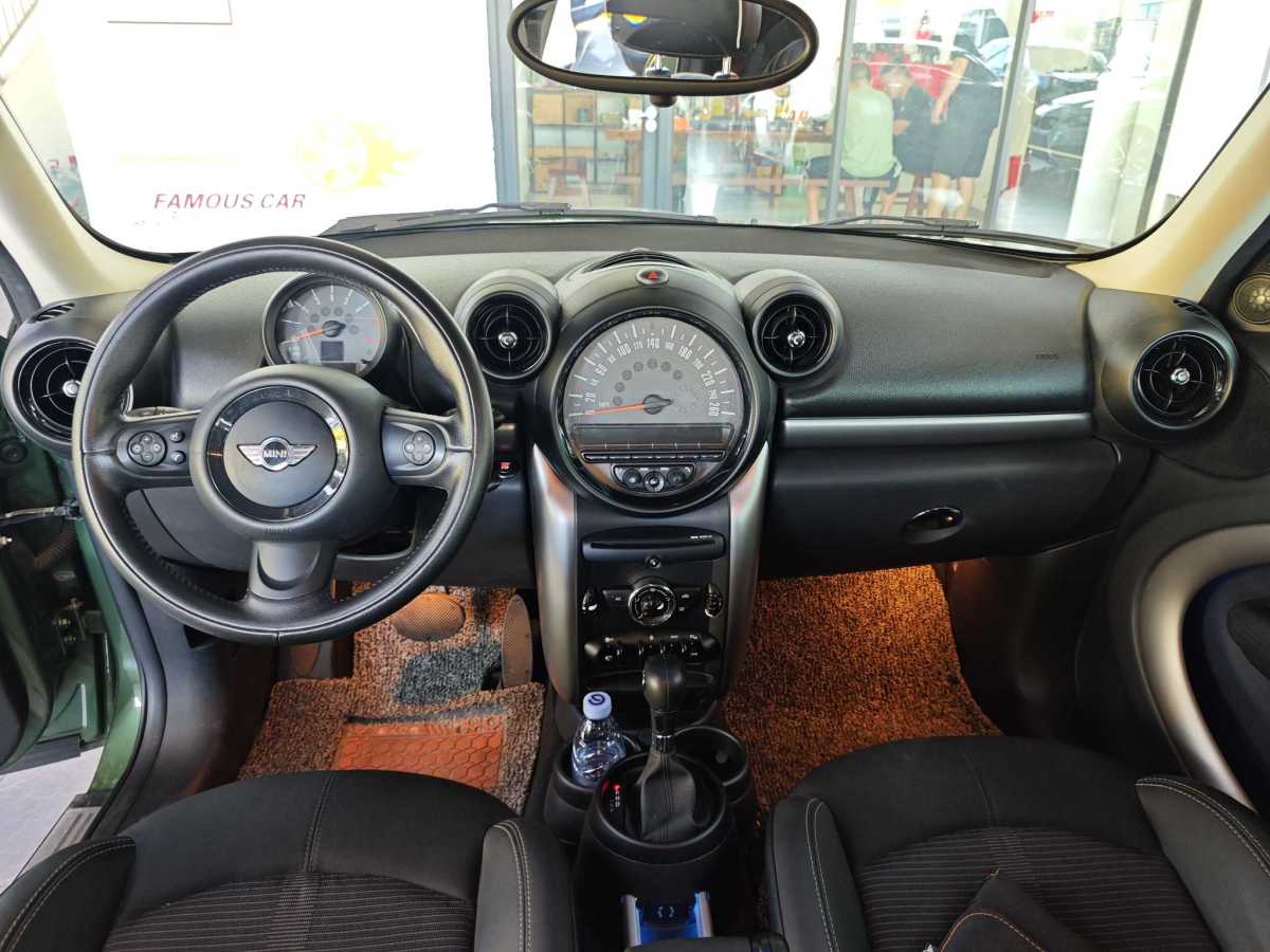 MINI COUNTRYMAN  2016款 1.6T COOPER ALL4 Fun裝備控圖片