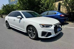 奧迪A4L 奧迪 35 TFSI 時尚動感型