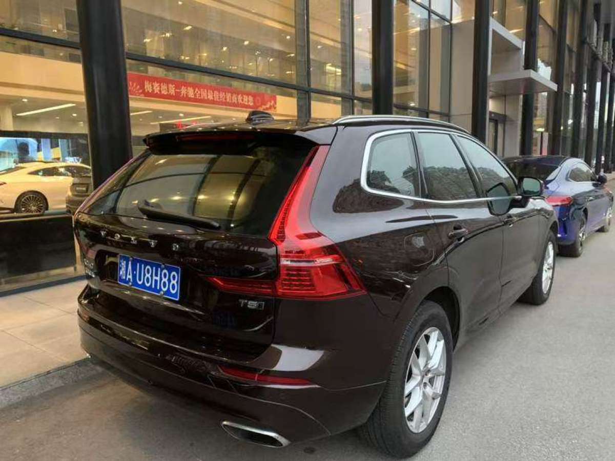 沃爾沃 XC60  2018款 T5 四驅(qū)智逸版圖片