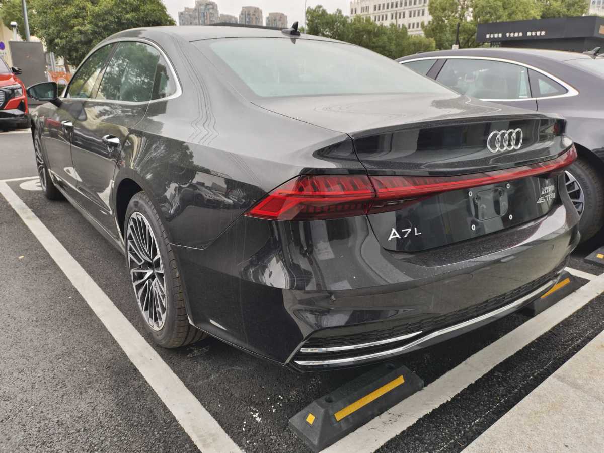 奧迪 奧迪A7L  2024款 45 TFSI 豪華型圖片