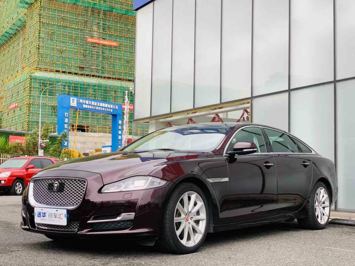 捷豹 XJ  2019款 XJL 3.0 SC 兩驅(qū)典雅商務(wù)版圖片