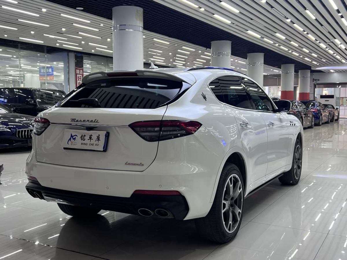 瑪莎拉蒂 Levante  2023款 3.0T Modena圖片