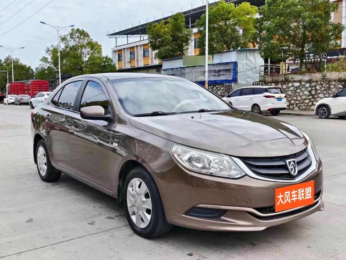 寶駿 630  2014款 1.5L 手動(dòng)標(biāo)準(zhǔn)型圖片