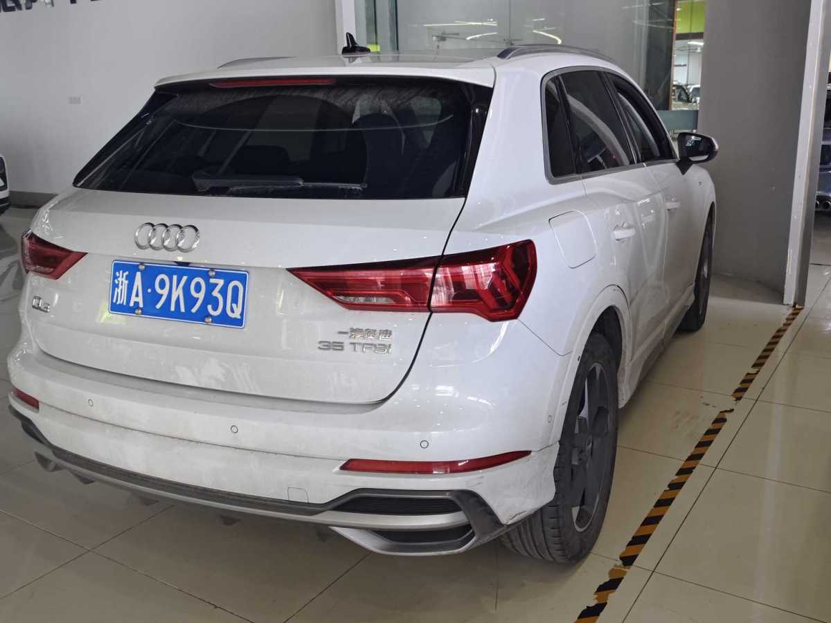 奧迪 奧迪Q3  2024款 35 TFSI 進(jìn)取動(dòng)感型圖片