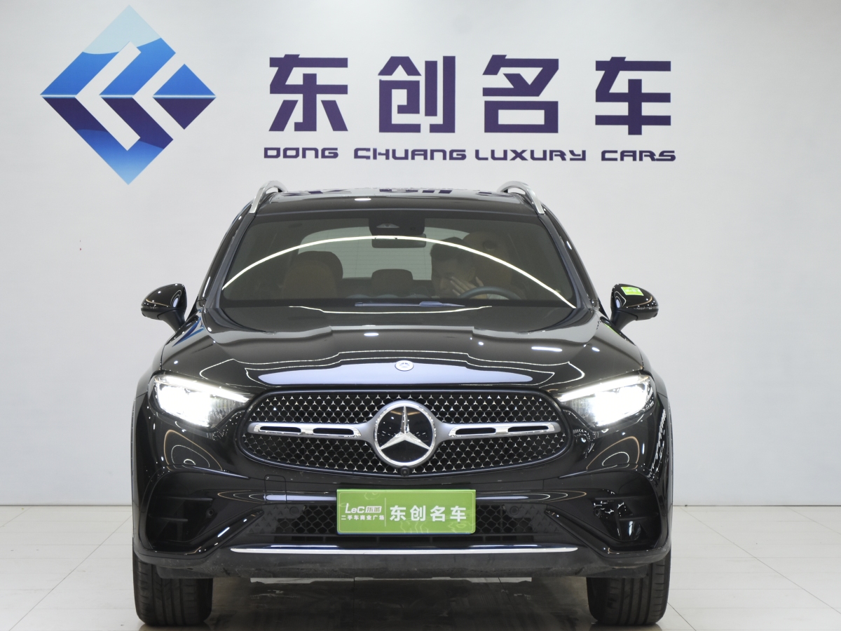 奔驰 奔驰GLC  2023款 改款 GLC 300 L 4MATIC 动感型 5座图片