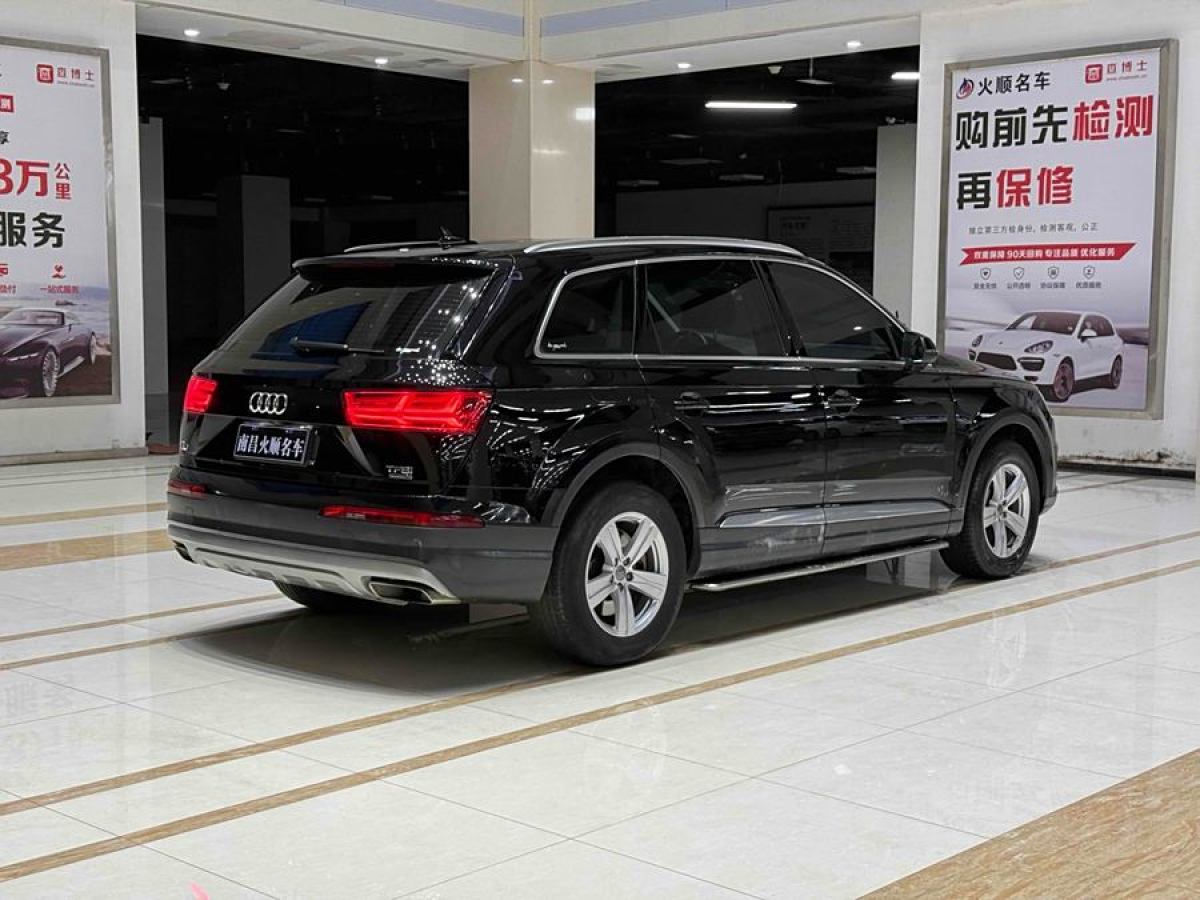 奧迪 奧迪Q7  2019款 55 TFSI 技術(shù)型圖片