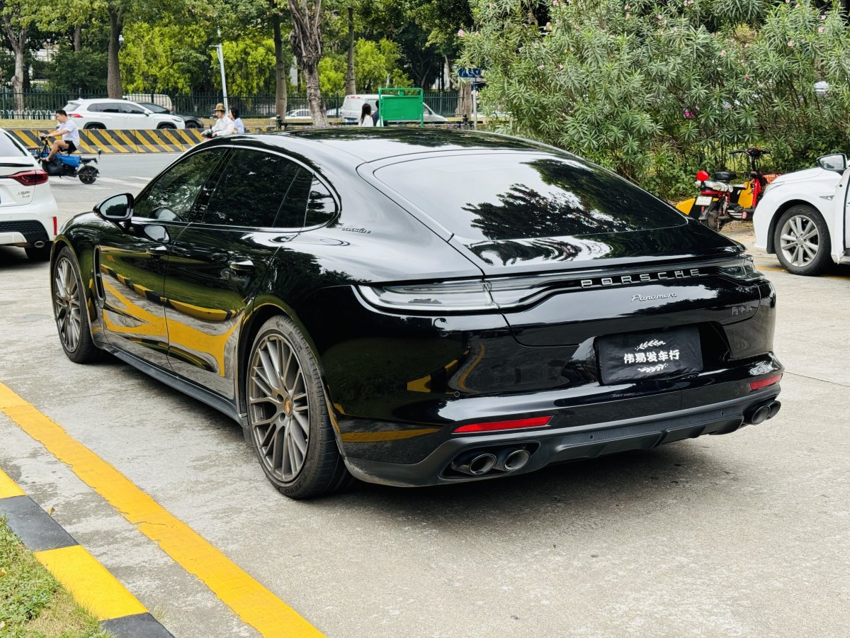 保時(shí)捷 Panamera  2022款 Panamera 行政加長版 2.9T圖片