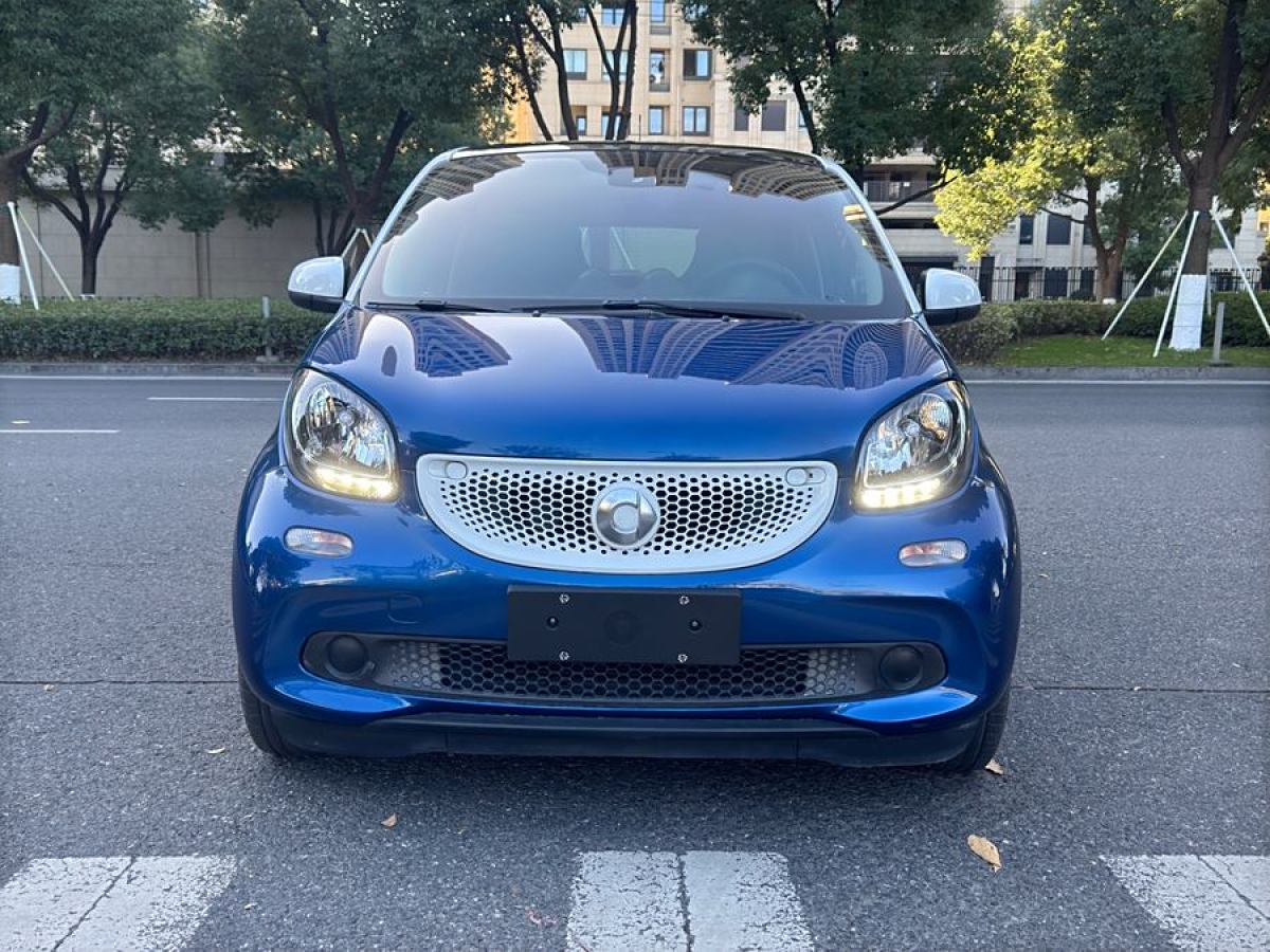 smart forfour  2016款 1.0L 52千瓦激情版圖片