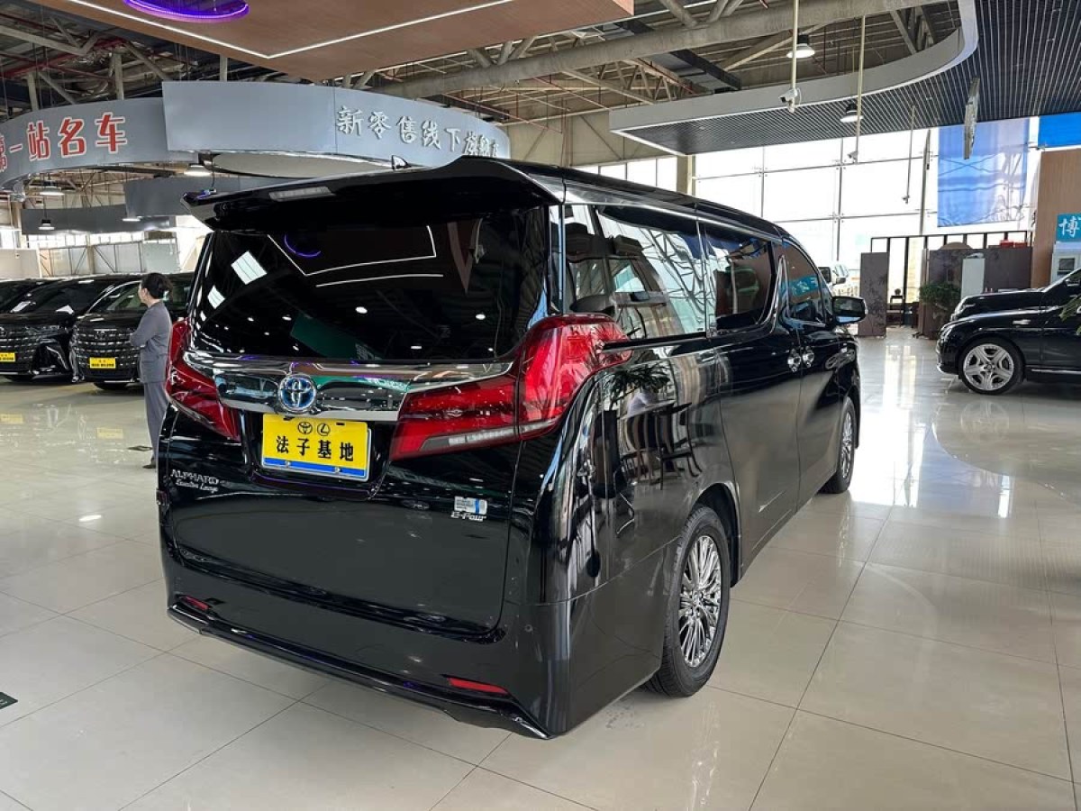 豐田 埃爾法  2021款 雙擎 2.5L 尊貴版圖片