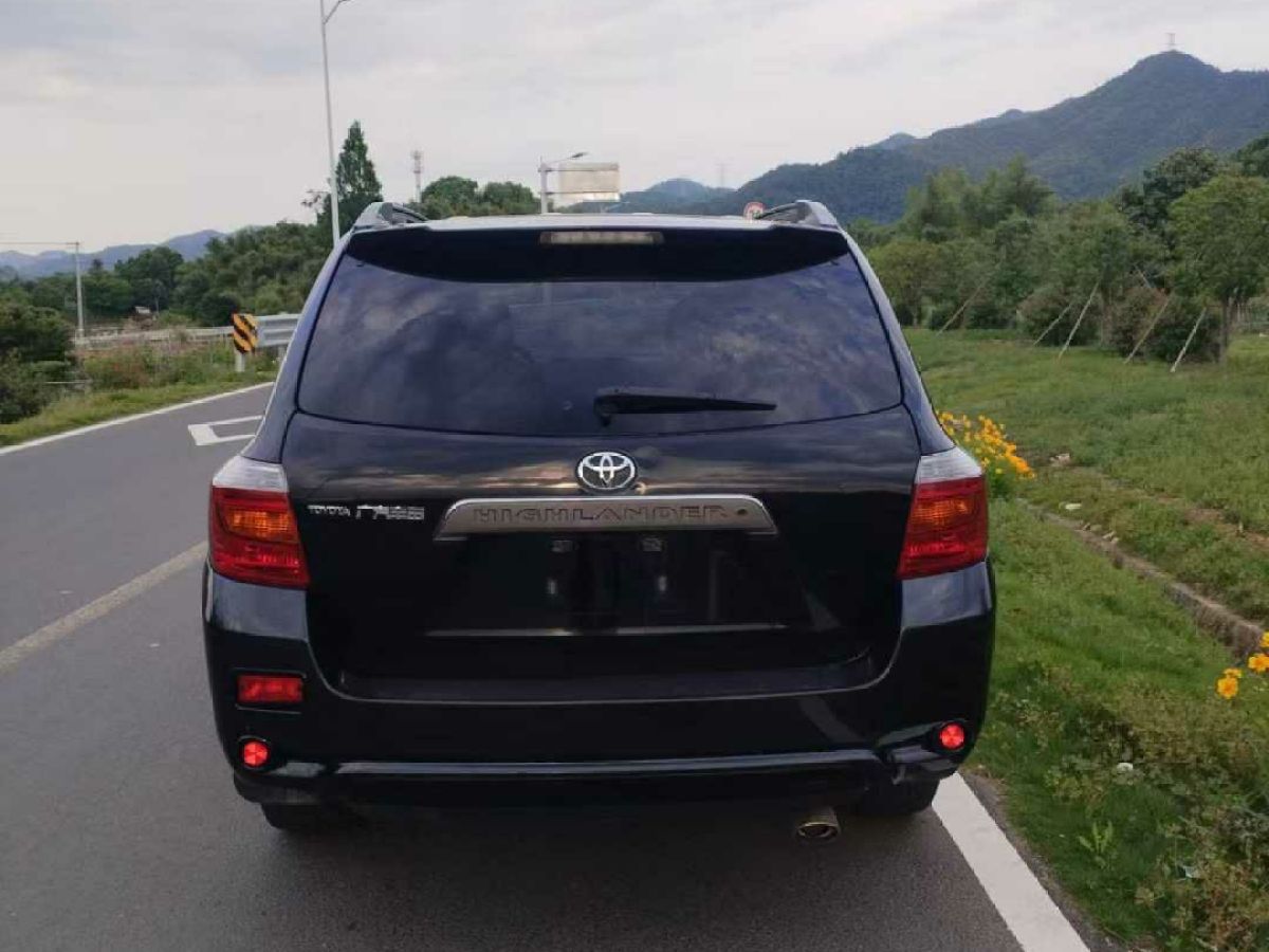 豐田 漢蘭達  2011款 2.7L 兩驅(qū)5座精英版圖片