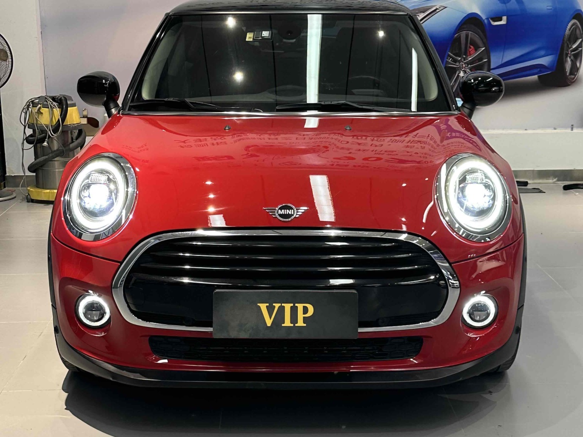 MINI MINI  2021款 1.5T COOPER 經(jīng)典派圖片