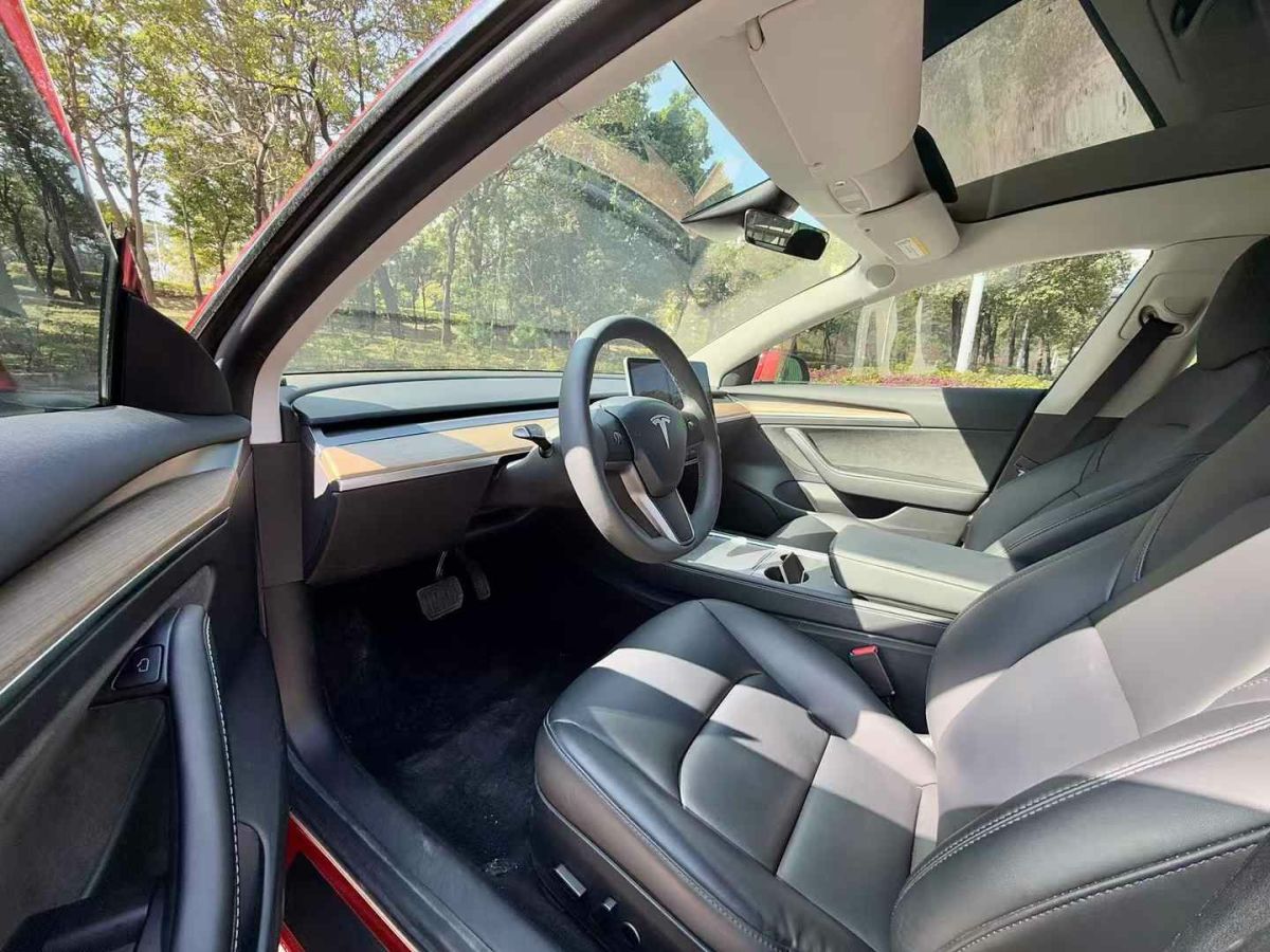 特斯拉 Model S  2021款 Plaid Plus 版圖片