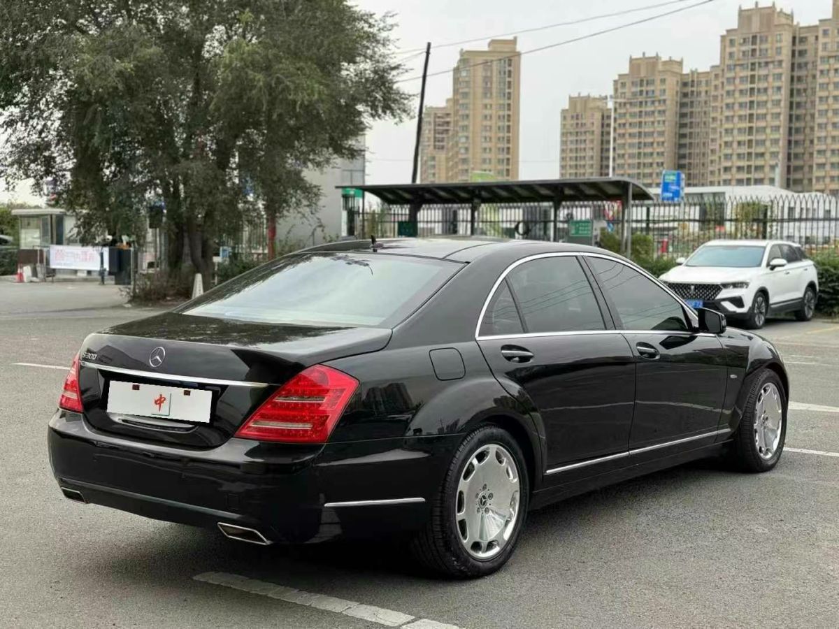 奔馳 奔馳S級(jí)AMG  2013款 AMG S 65 L Grand Edition圖片