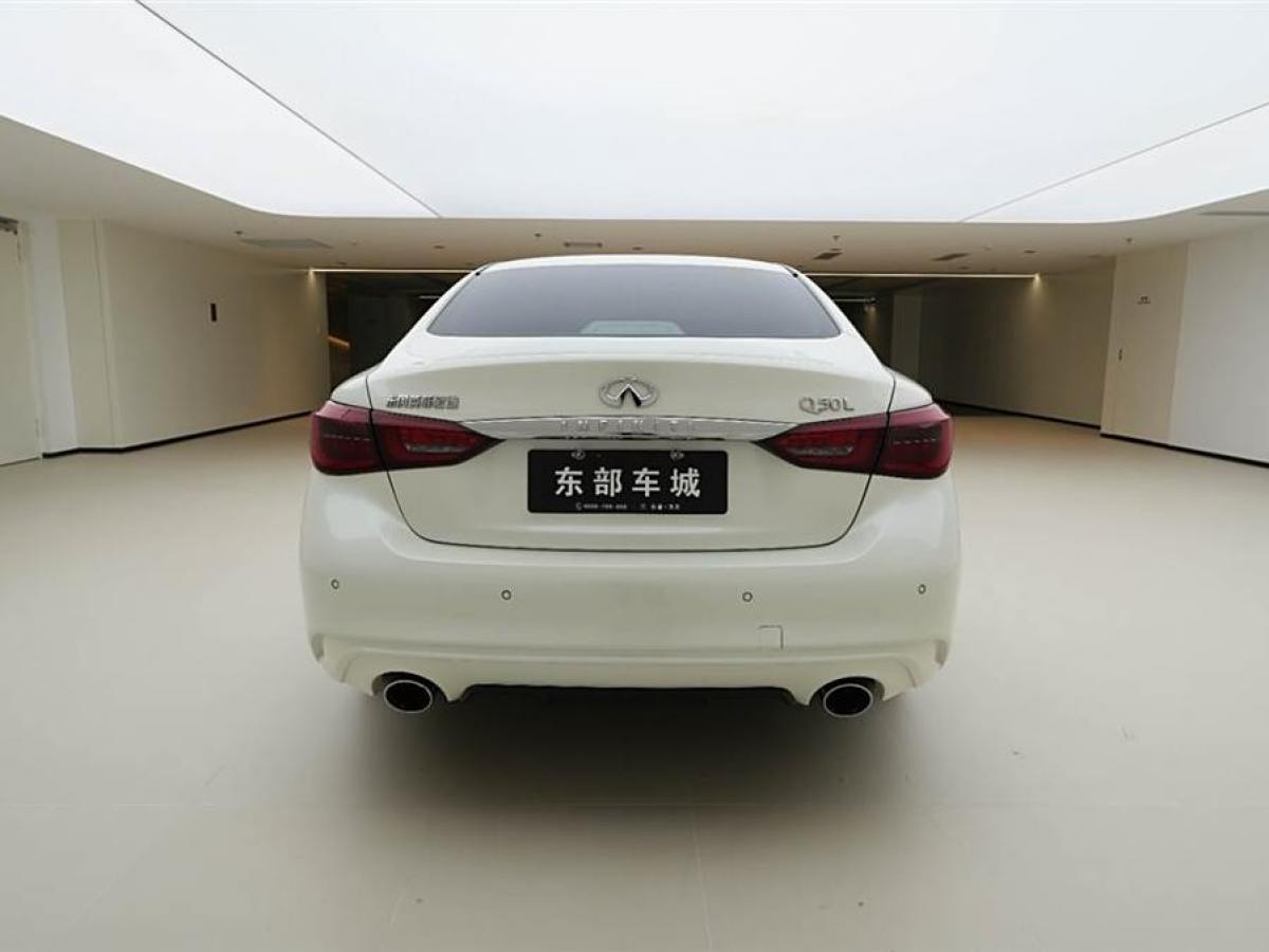 英菲尼迪 Q50L  2022款 2.0T 舒適版圖片