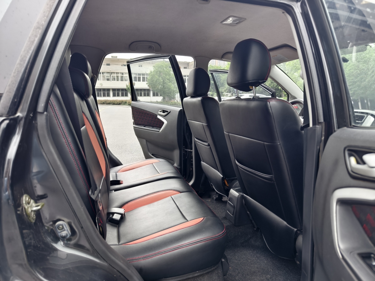 鈴木 利亞納A6  2014款 兩廂 1.4L 手動(dòng)理想型圖片