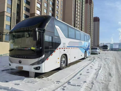  國六38座2＋1宇通C12東北配宇通6128型C12旅游車 圖片