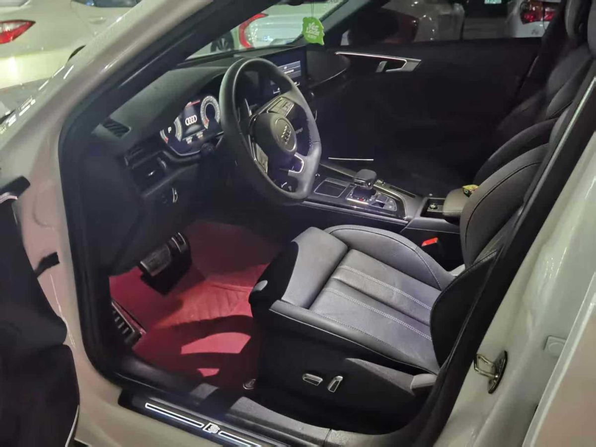 奧迪 奧迪A4L  2024款 40 TFSI 時尚動感型圖片