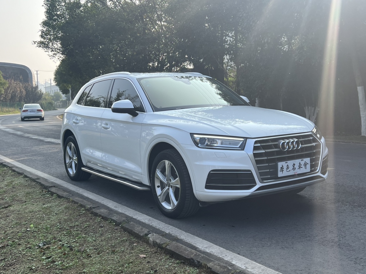 奧迪 奧迪Q5L  2020款 40 TFSI 榮享進(jìn)取型圖片