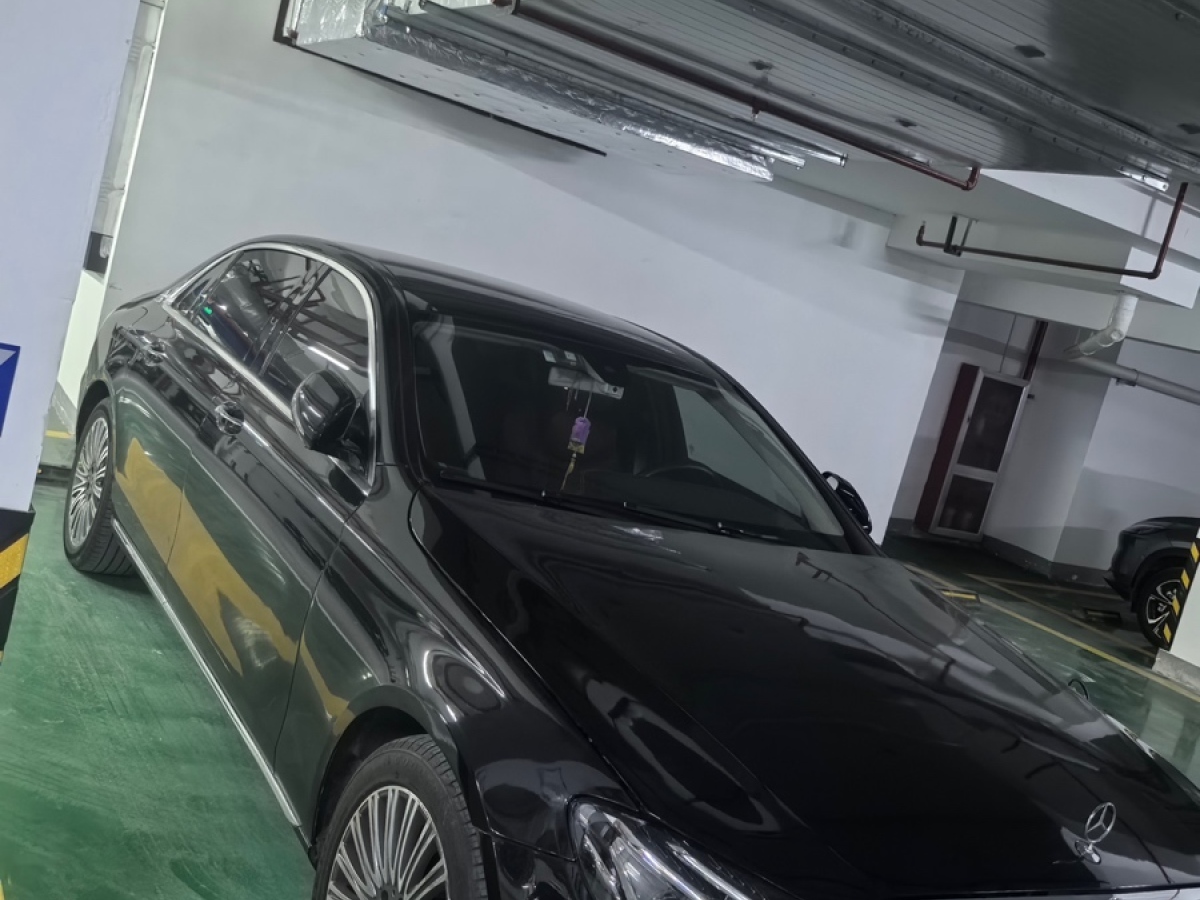 奔馳 奔馳E級(jí)  2019款 E 300 L 豪華型圖片
