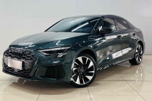 奥迪A3 奥迪 改款 A3L Limousine 35 TFSI 时尚运动型