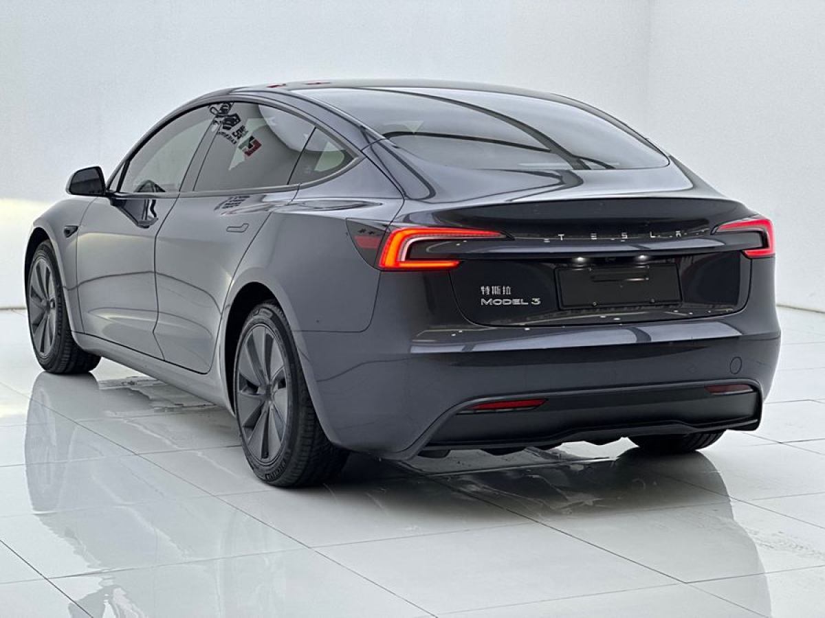 特斯拉 Model Y  2023款 后輪驅(qū)動版圖片