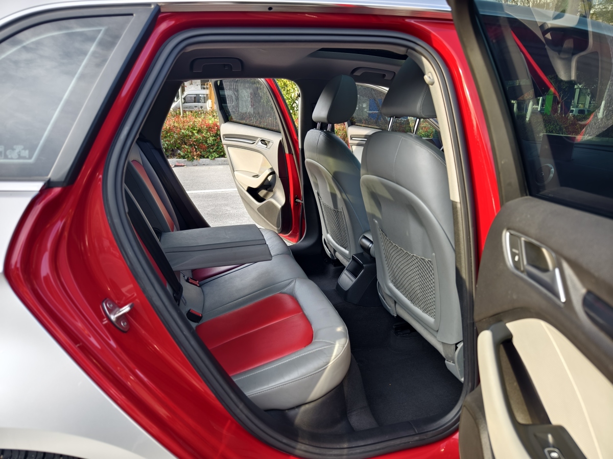 奧迪 奧迪A3  2019款 Sportback 35 TFSI 時(shí)尚型 國(guó)VI圖片