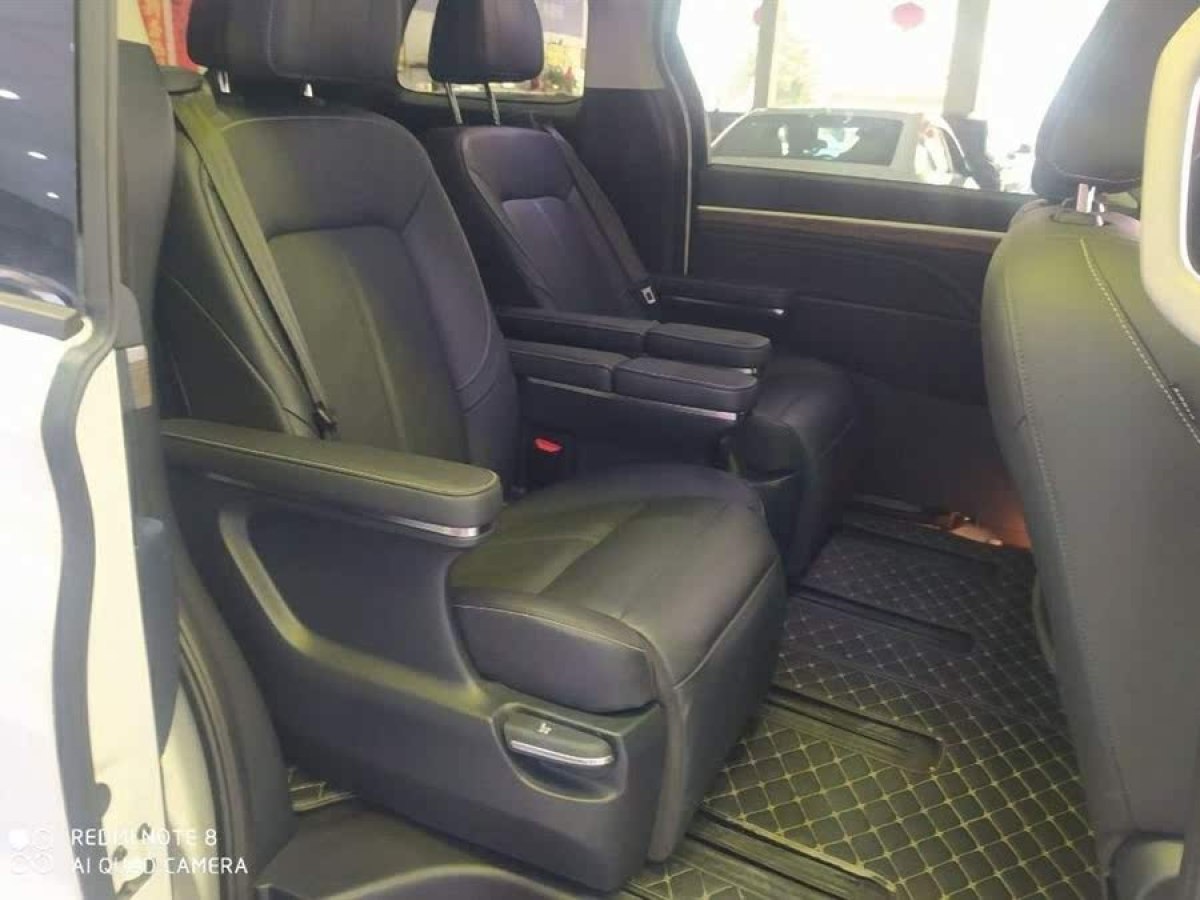 廣汽傳祺 M8  2024款 大師系列 390T 至尊版圖片