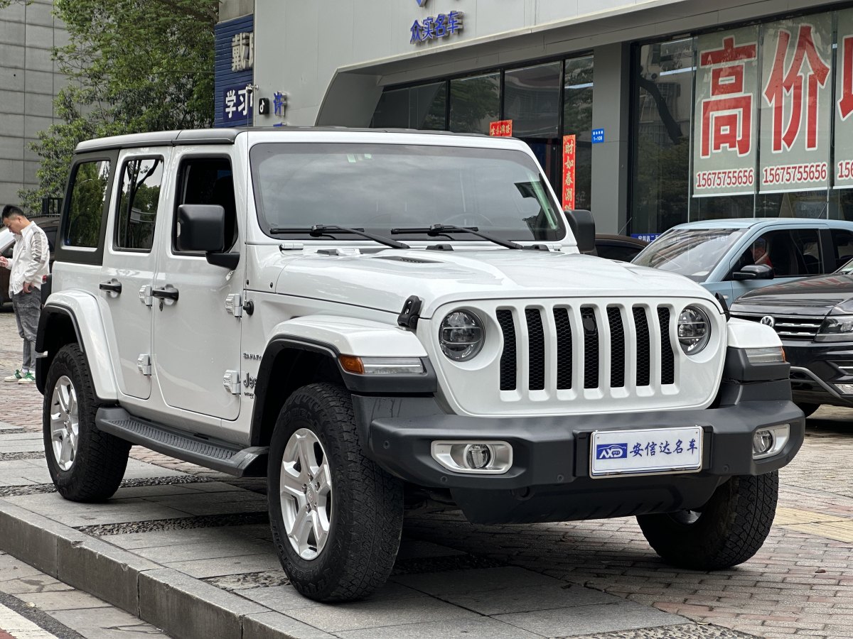2019年4月Jeep 牧马人  2018款 2.0T Sahara 四门版