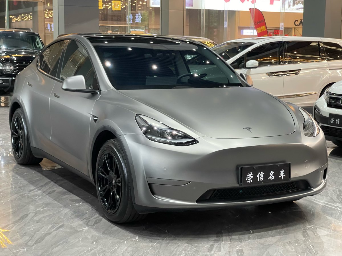 2024年2月特斯拉 Model Y  2023款 煥新版 后輪驅(qū)動(dòng)