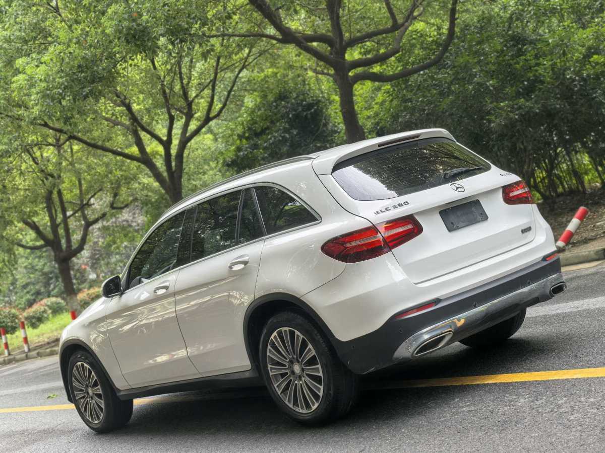 奔馳 奔馳GLC  2016款 GLC 260 4MATIC 動感型圖片