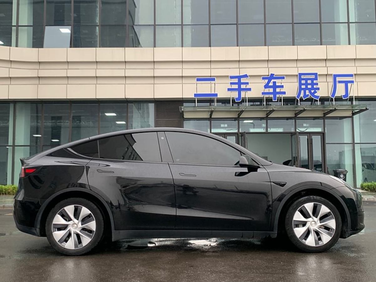 2023年4月特斯拉 Model Y  2020款 改款 長(zhǎng)續(xù)航后輪驅(qū)動(dòng)版