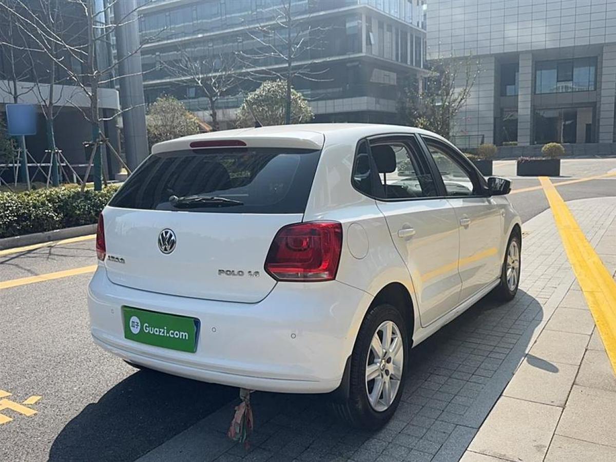 大眾 Polo  2013款 1.6L 自動(dòng)舒適版圖片